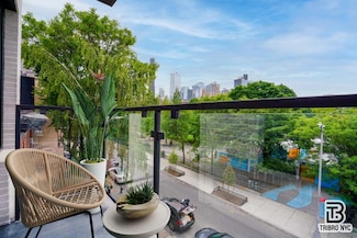 13 N Elliott Place Unit 3, Brooklyn, NY 11205