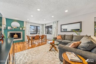 3571 Amber Bay Loop, Anchorage, AK 99515