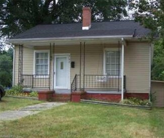 707 Piedmont Way, Burlington, NC 27217