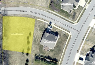 520 Yoder St Unit 50, South Bend, IN 46614