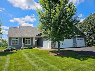 203 Walnut Hill Way, River Falls, WI 54022