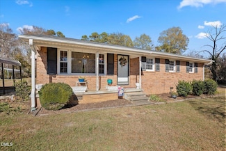 834 Stone St, Haw River, NC 27258