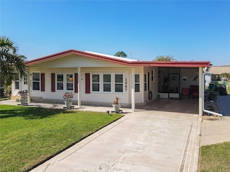 1567 Nassau Cir, Tavares, FL 32778