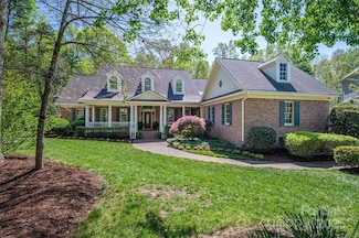 13822 Tributary Ct, Davidson, NC 28036