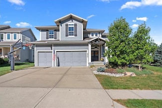 8700 W 166th St, Overland Park, KS 66221