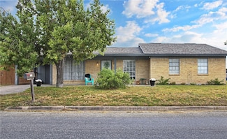 207 E Baylor, Odem, TX 78370