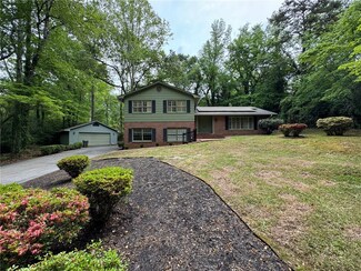 10 Poplar Dr, Clemson, SC 29631