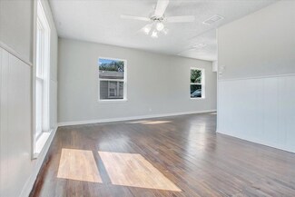 2118 32nd St, Lubbock, TX 79411
