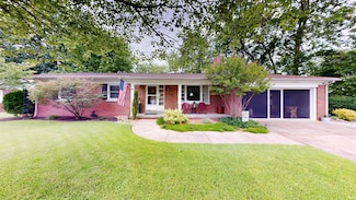 5555 Burdette Ln, Newburgh, IN 47630