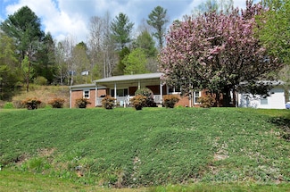 5360 Franklin Place, Collettsville, NC 28611