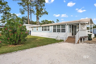 741 Buena Vista Dr, Lillian, AL 36549