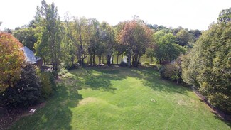 2036 Bridgeport Dr, Lexington, KY 40502