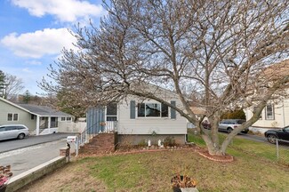 15 Richard St, Saugus, MA 01906
