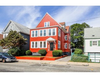 9 Selden St, Dorchester Center, MA 02124