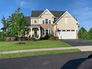 152 Summit Woods Dr, Morgantown, WV 26508
