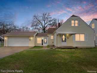 23385 Tawas Ave, Hazel Park, MI 48030