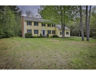 102 Barre Rd, Hubbardston, MA 01452