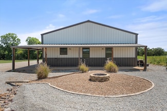 845 N Cardinal Rd, Azle, TX 76020