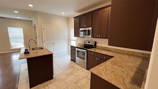 1925 Timber Oaks Dr, Garland, TX 75040