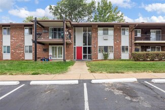 8733 Sieloff Dr Unit H, Hazelwood, MO 63042