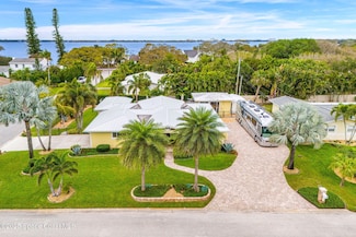 610 Mango Dr, Melbourne Beach, FL 32951