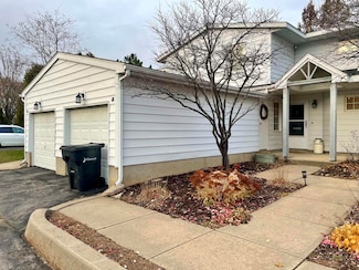 48 Maine Rd, Plattsburgh, NY 12903