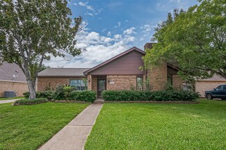 15715 Rolling Timbers Dr, Houston, TX 77084