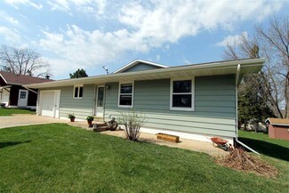 612 6th Ave, New Glarus, WI 53574