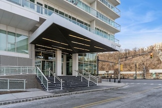 800 Avenue at Port Imperial Blvd Unit 907, Weehawken, NJ 07086