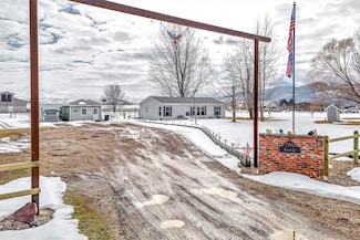 7790 Gowen Ln, Missoula, MT 59808