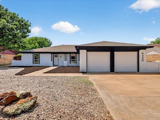 6320 Lavano Dr, Fort Worth, TX 76134