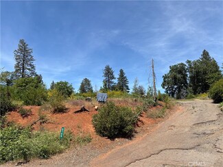 6746 Ishi Dr, Magalia, CA 95954