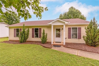 3402 Bryson St, Greensboro, NC 27405