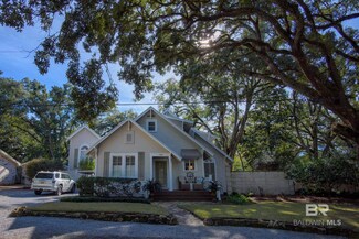 108 Atkinson Ln, Fairhope, AL 36532
