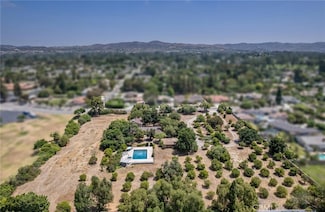 5729 Grandview Ave, Yorba Linda, CA 92886