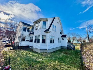20 Porter St, Biddeford, ME 04005