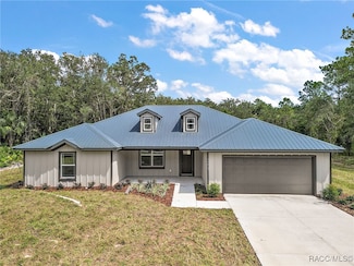 12052 W Wildflower St, Crystal River, FL 34428