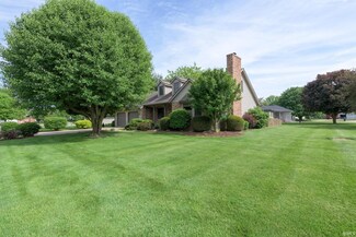 49 Meadow Ct, Rossville, IN 46065