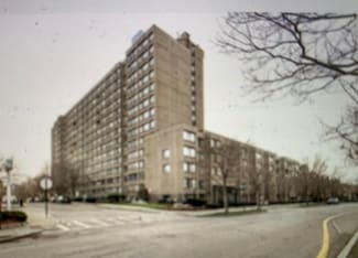 1731 Beacon St Unit 1213, Brookline, MA 02445