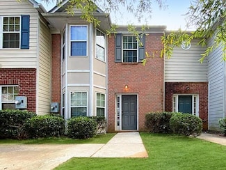 394 Brookview Dr, Riverdale, GA 30274