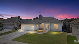 10809 Mirage Dr, Bakersfield, CA 93311