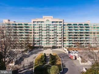 5450 Whitley Park Terrace Unit 209, Bethesda, MD 20814
