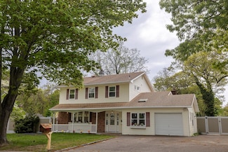 5 Caddy Place, Rocky Point, NY 11778