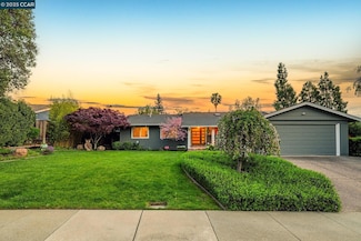 3455 Bayberry Dr, Walnut Creek, CA 94598