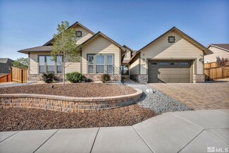 545 Vista Grande Dr, Sparks, NV 89441
