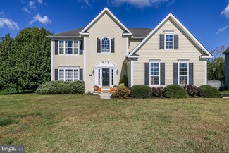 8 E Darby Cir, Dover, DE 19904