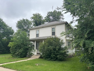 104 Chestnut St, Langford, SD 57454