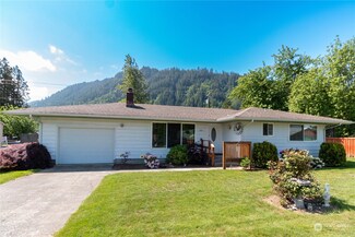325 Temple Ave, Morton, WA 98356