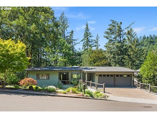 2033 Ridgewood Rd, Lake Oswego, OR 97034