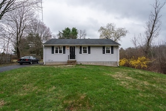 327 Plymouth St, Middleboro, MA 02346